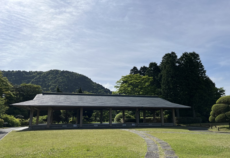 日本館御殿の和風建築様式をデザインの休憩所