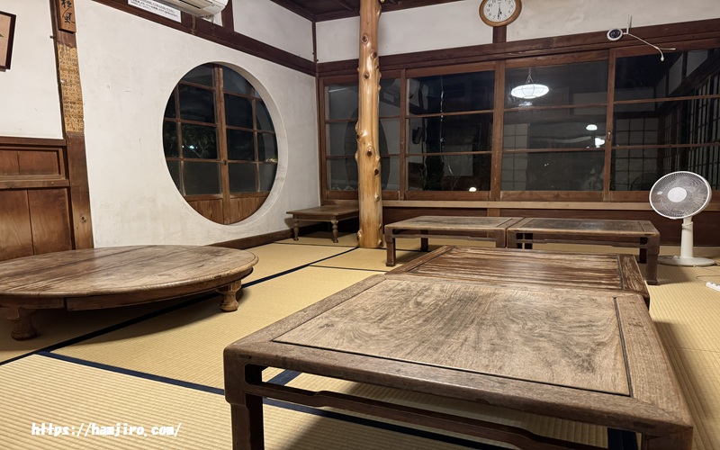 畳部屋の休憩室