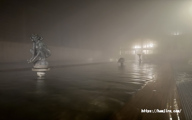 湯けむりの千人風呂