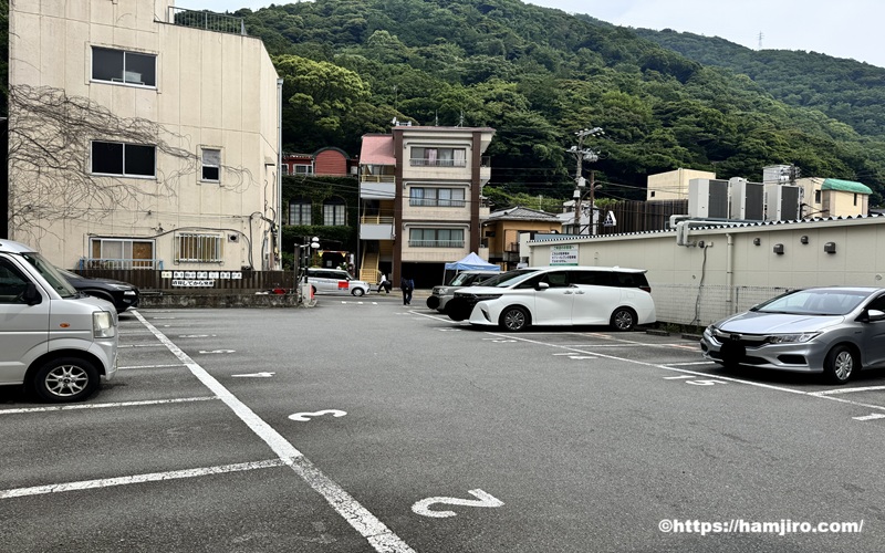 湯本観光駐車場(東)の駐車場内の様子