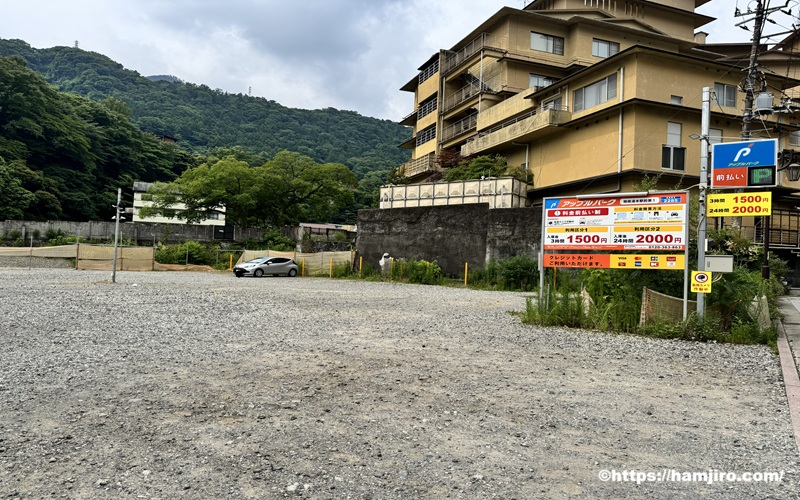アップルパーク箱根湯本駅前第1の駐車場内の様子